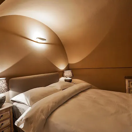Historical Between Castle And Charles Bridge Apartamento *